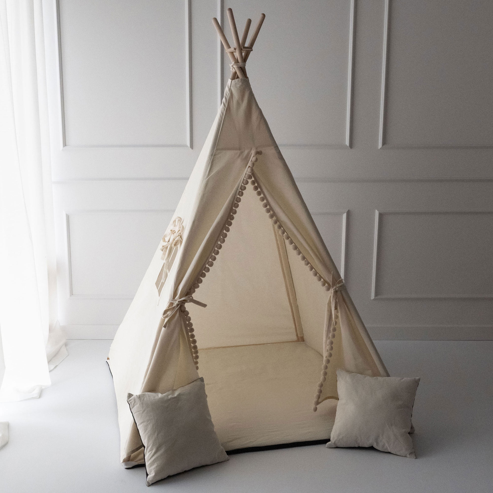 Namiot dla dzieci TIPI - Zestaw 5 elementowy - Beżowy z kulkami - obrazek 9