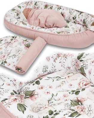 Kokon niemowlęcy z wyjmowanym wkładem PaLulli® PREMIUM z bawełny 100x60 cm z klapką na rzep, wzór w pudrowe róże